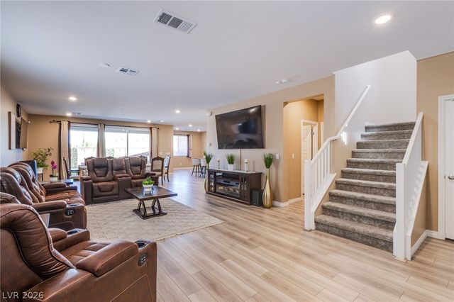 10080 Desert Azure Street, Las Vegas, NV 89178