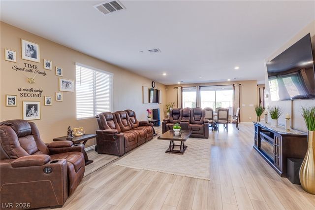 10080 Desert Azure Street, Las Vegas, NV 89178