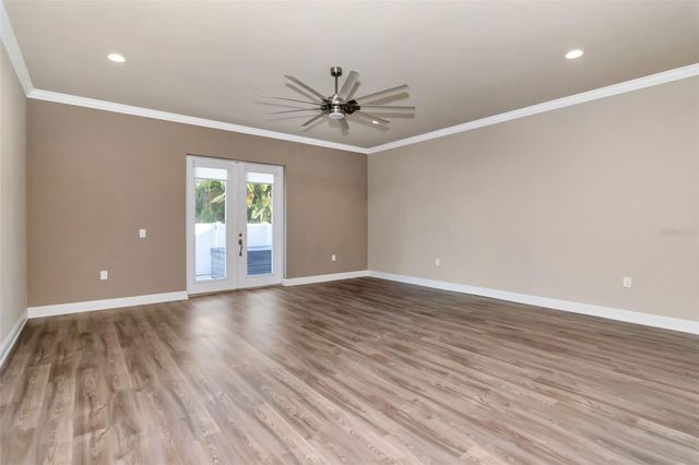 2407 W NORTH B STREET 2, Tampa, FL 33609