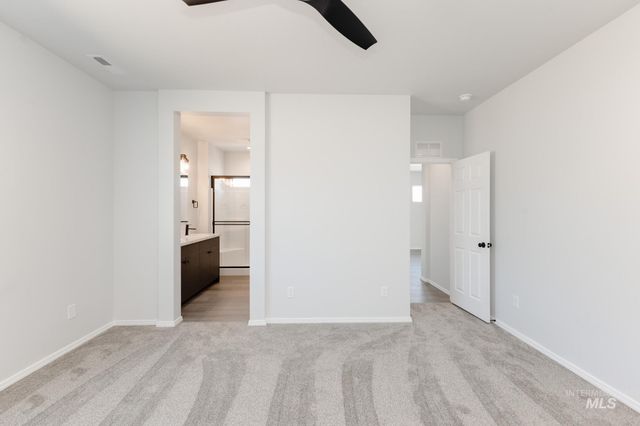 10487 W Teratai St, Star, ID 83669