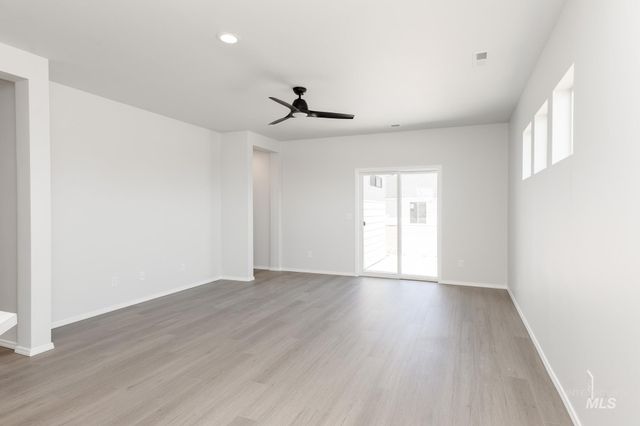 10487 W Teratai St, Star, ID 83669