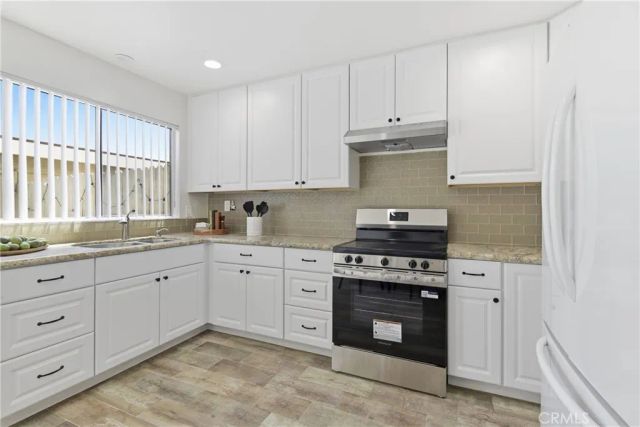 6094 Orange Avenue, Cypress, CA 90630