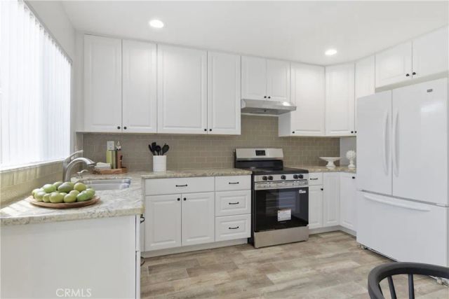 6094 Orange Avenue, Cypress, CA 90630