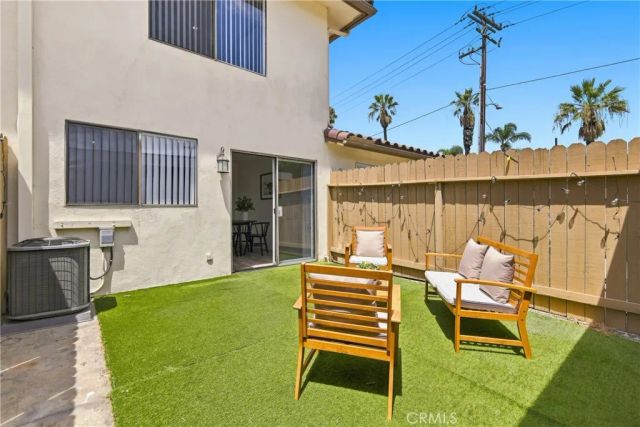 6094 Orange Avenue, Cypress, CA 90630