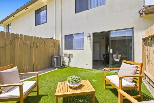6094 Orange Avenue, Cypress, CA 90630