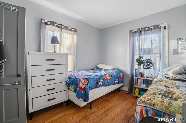 49 Birch Street, Manchester, CT 06040