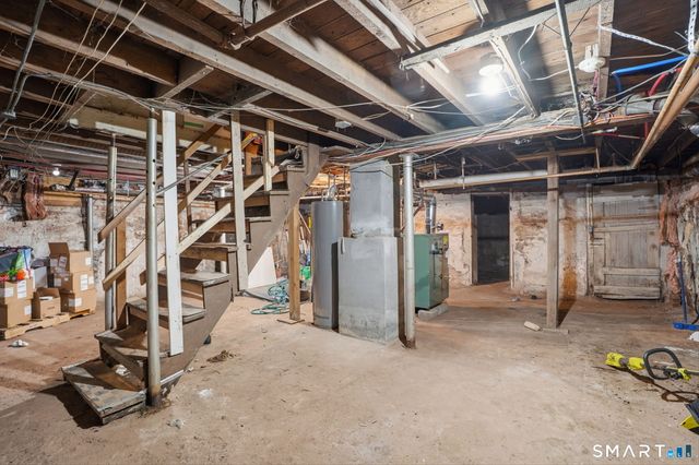 49 Birch Street, Manchester, CT 06040