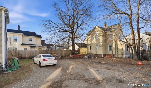 49 Birch Street, Manchester, CT 06040