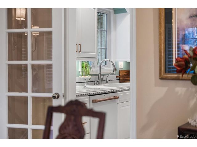 5530 E 6th Ave, Denver, CO 80220