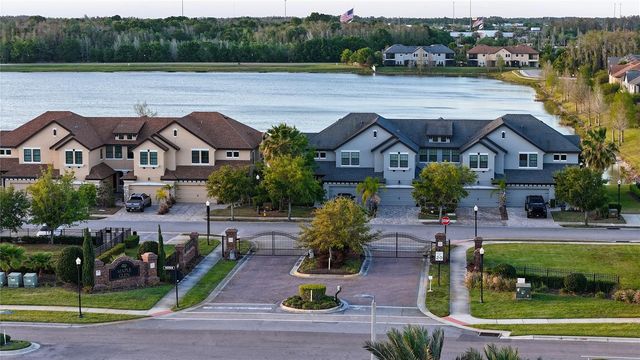 4868 WANDERING WAY, Wesley Chapel, FL 33544