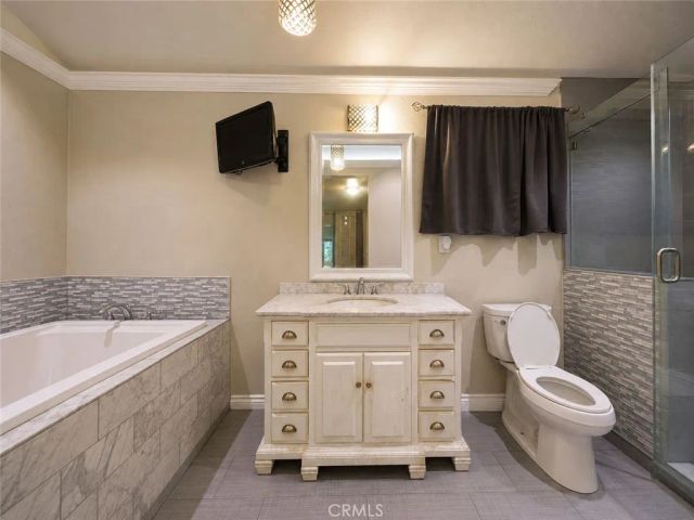 26586 El Toboso, Mission Viejo, CA 92691