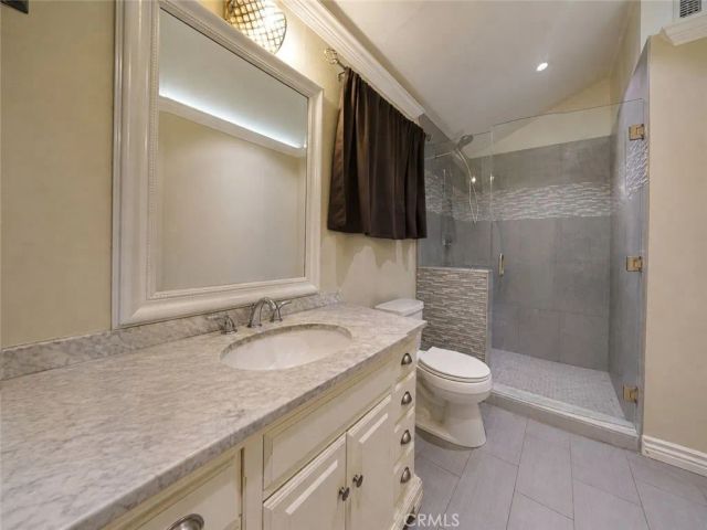 26586 El Toboso, Mission Viejo, CA 92691