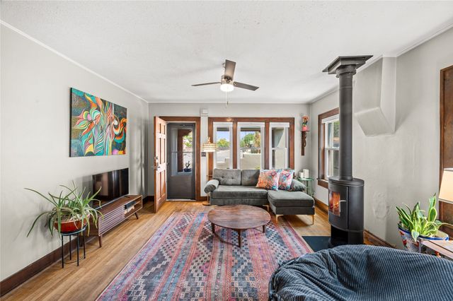 1724 Paseo De Peralta, Santa Fe, NM 87501