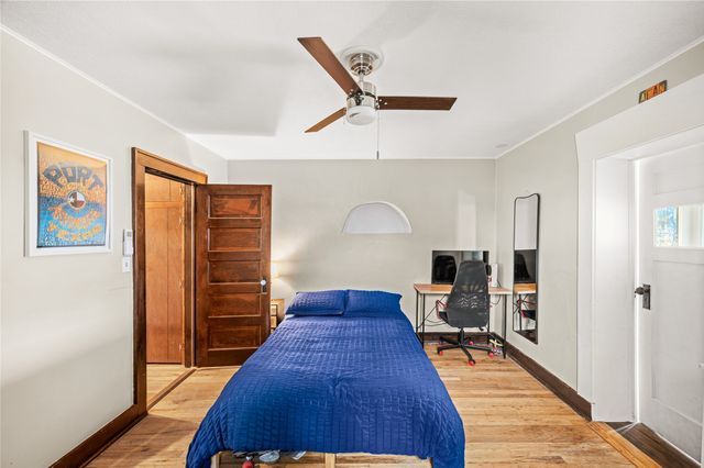 1724 Paseo De Peralta, Santa Fe, NM 87501