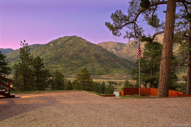 9450 Mohawk Trail, Cascade, CO 80809