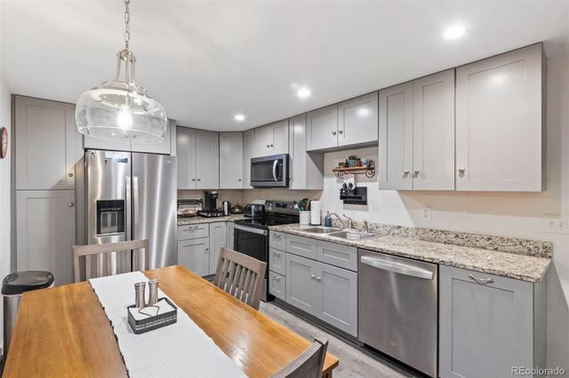 9450 Mohawk Trail, Cascade, CO 80809