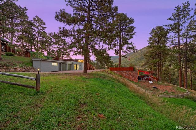 9450 Mohawk Trail, Cascade, CO 80809