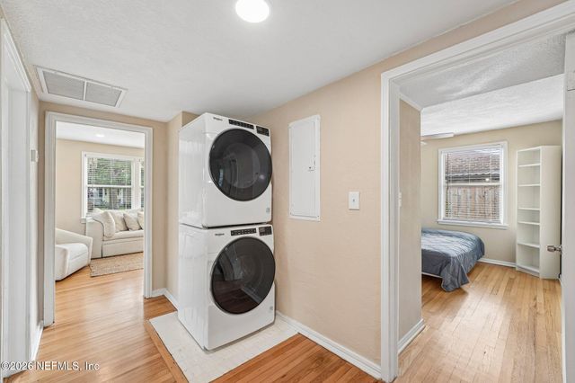 1632 CHARON Road, Jacksonville, FL 32205