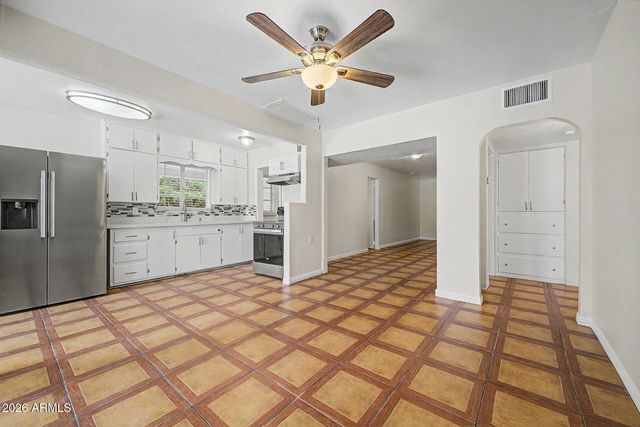 6620 N 60TH Avenue, Glendale, AZ 85301