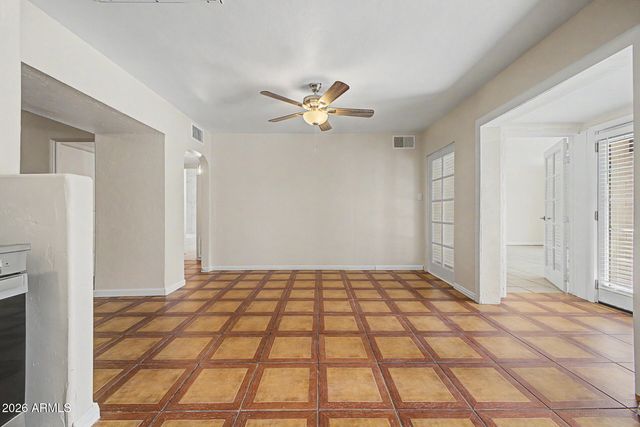 6620 N 60TH Avenue, Glendale, AZ 85301
