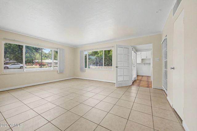 6620 N 60TH Avenue, Glendale, AZ 85301