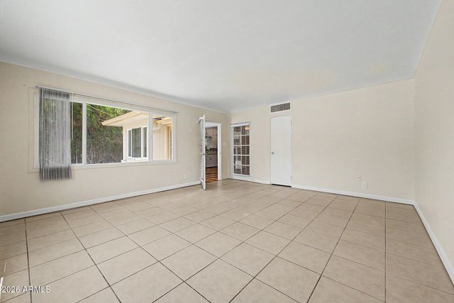 6620 N 60TH Avenue, Glendale, AZ 85301