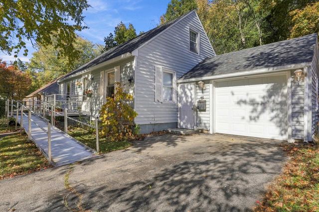 1 Duquette Street, Rochester, NH 03867