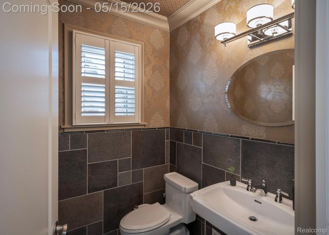 728 S Pleasant Street, Royal Oak, MI 48067