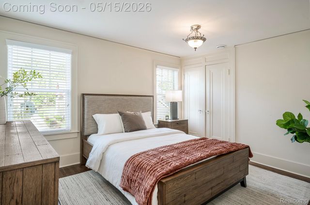 728 S Pleasant Street, Royal Oak, MI 48067