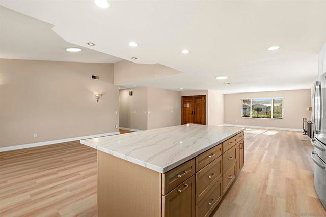 1510 Orangeview Dr 1-2, Encinitas, CA 92024