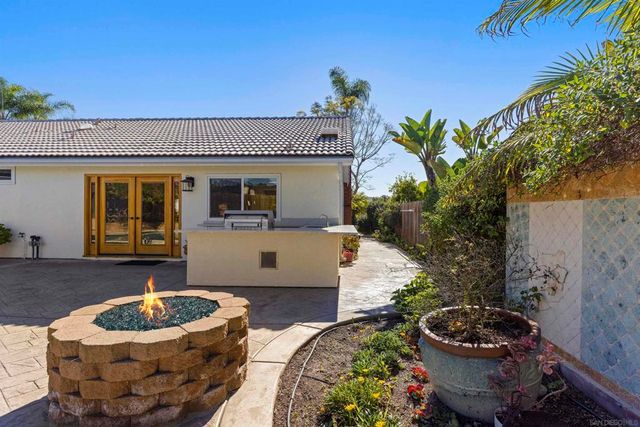 1510 Orangeview Dr 1-2, Encinitas, CA 92024