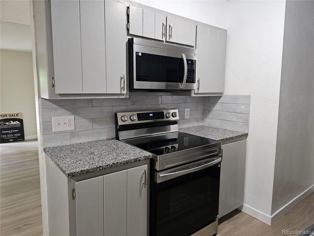 16259 W 10th Avenue K-3, Golden, CO 80401