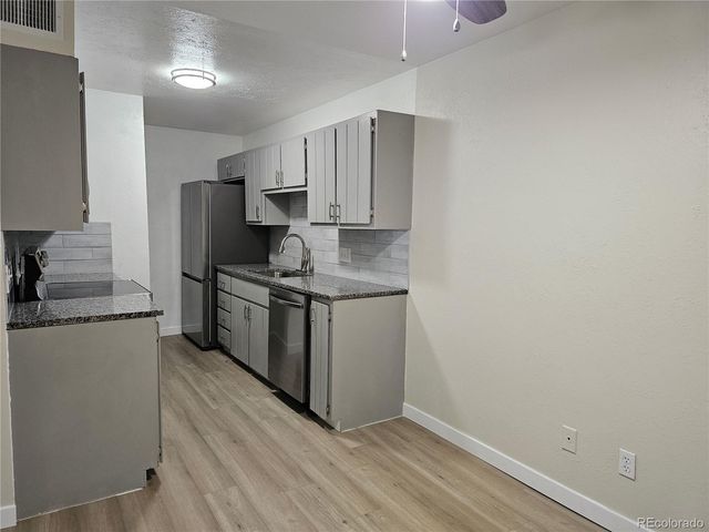 16259 W 10th Avenue K-3, Golden, CO 80401