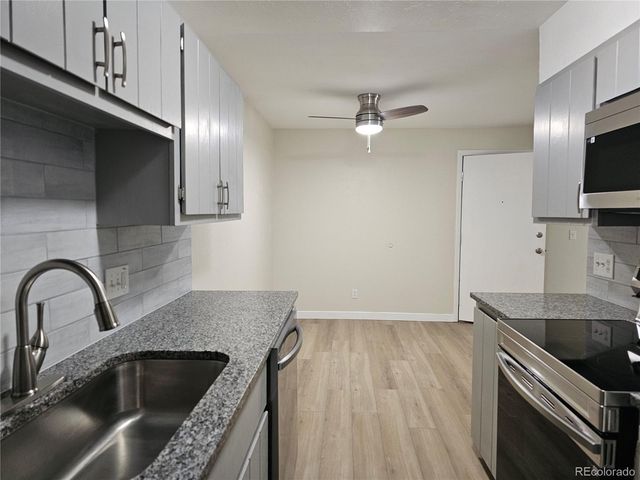 16259 W 10th Avenue K-3, Golden, CO 80401