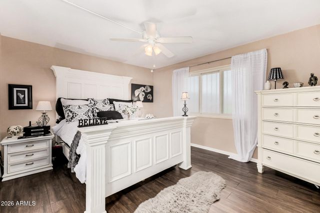 11017 W TOPAZ Drive, Sun City, AZ 85351