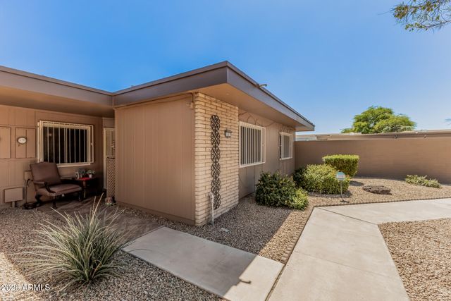 11017 W TOPAZ Drive, Sun City, AZ 85351