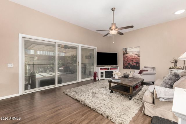 11017 W TOPAZ Drive, Sun City, AZ 85351