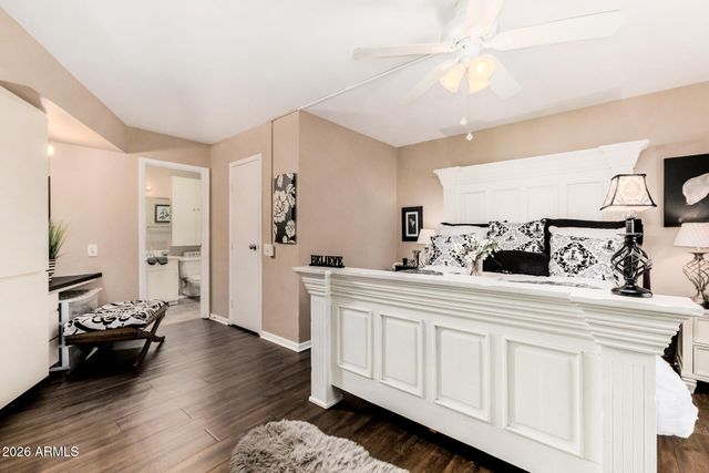 11017 W TOPAZ Drive, Sun City, AZ 85351