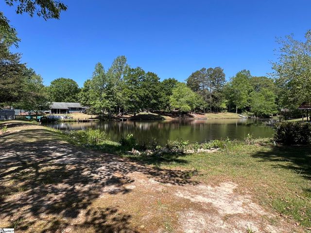 109 Buckingham Road, Easley, SC 29640