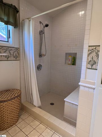 109 Buckingham Road, Easley, SC 29640