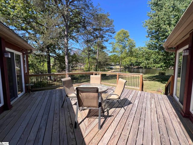 109 Buckingham Road, Easley, SC 29640