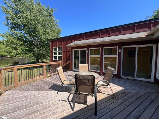 109 Buckingham Road, Easley, SC 29640