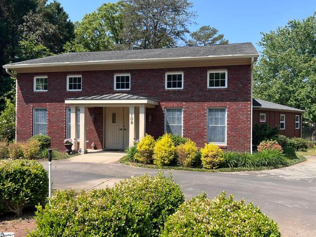 109 Buckingham Road, Easley, SC 29640