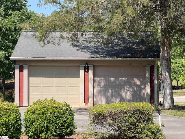 109 Buckingham Road, Easley, SC 29640