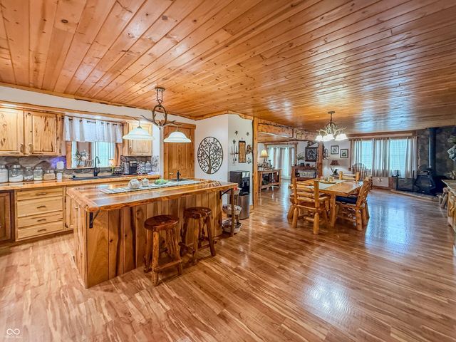 4981 E Rinker Road, Mooresville, IN 46158