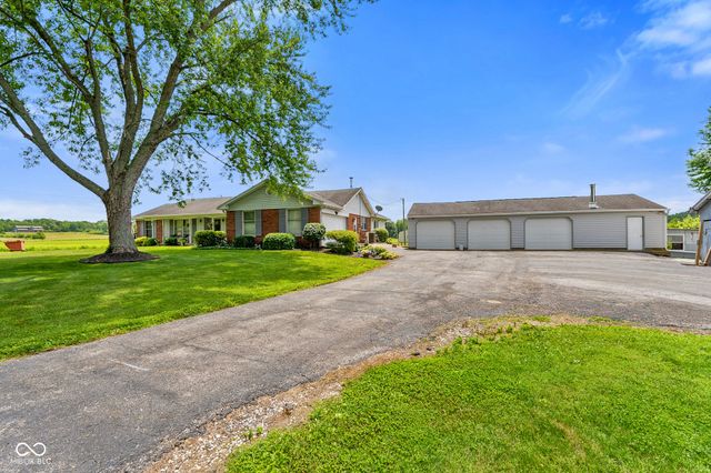 4981 E Rinker Road, Mooresville, IN 46158