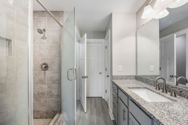 400 Mattie M Kelly Boulevard, Unit 70, Destin, FL 32541