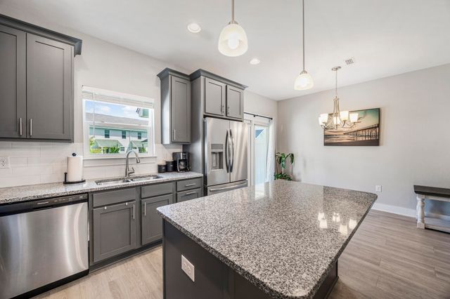 400 Mattie M Kelly Boulevard, Unit 70, Destin, FL 32541