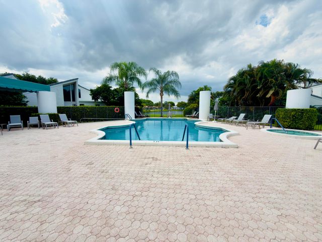 19890 Sawgrass Lane 5801, Boca Raton, FL 33434