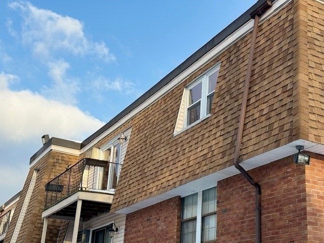 80 Damon Rd 4302, Northampton, MA 01060